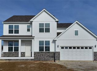 3779 Golden Wood Way, Uniontown, OH 44685