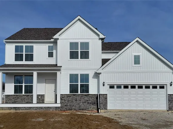 3779 Golden Wood Way, Uniontown, OH 44685