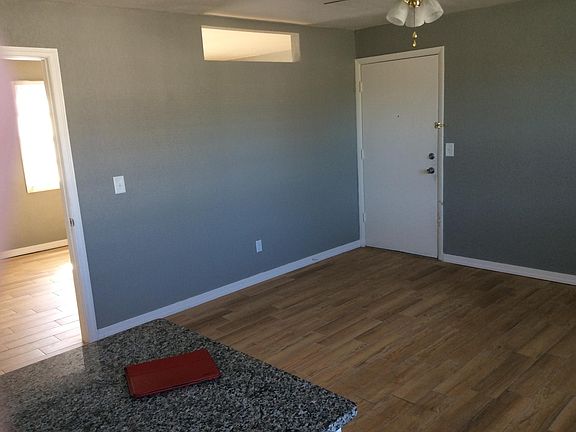 3rd image of 1606 S Crystal Lake Dr APT 28