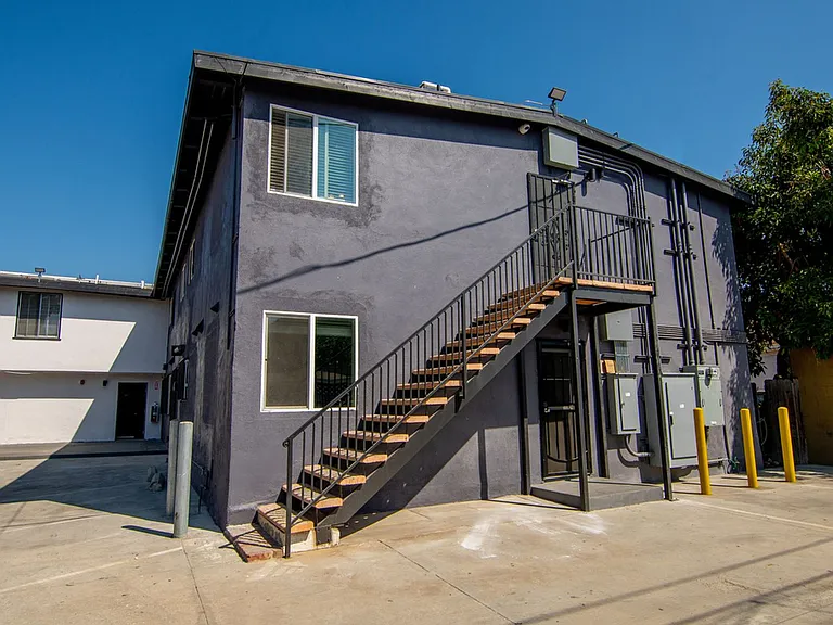 Casas On Cordova Street Apartments — Photo 132