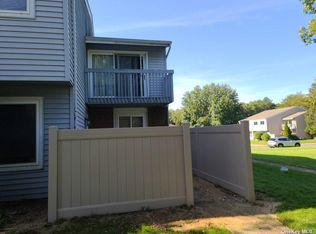 231 Springmeadow Dr UNIT N, Holbrook, NY 11741