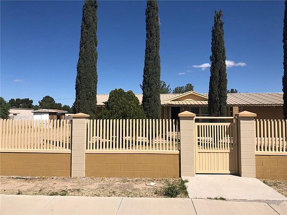2nd image of 601 Santa Gertrudes Dr