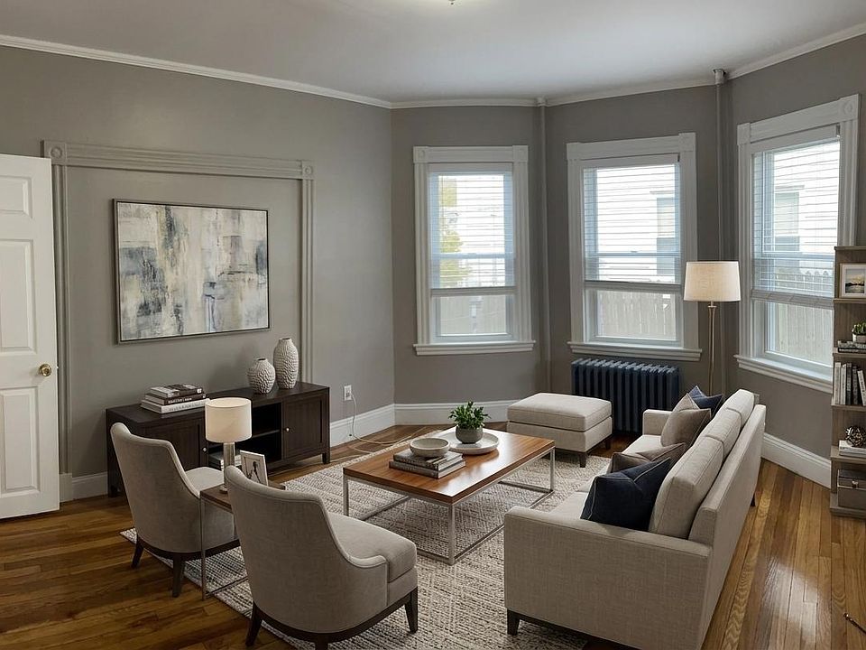 1st image of 77 Wolcott St #1