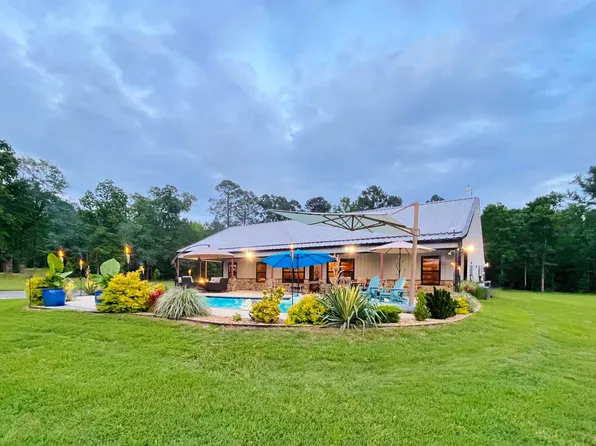 454 County Road 4914, Troup, TX 75789