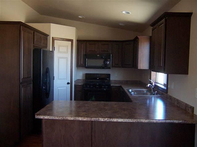 2nd image of 3471 Orchid Dr