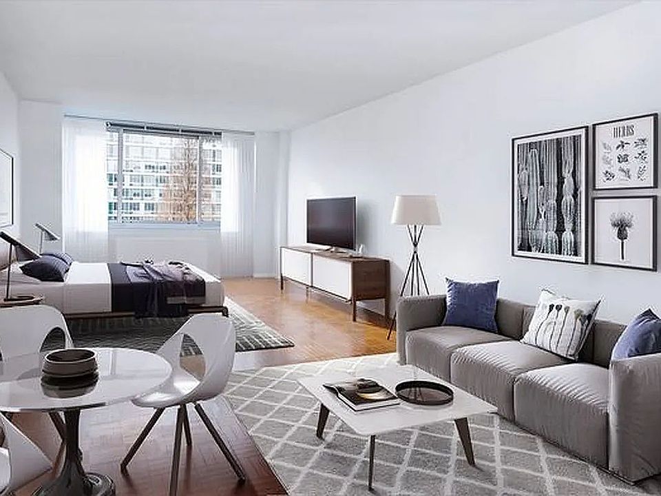 1st image of 229 Chrystie St APT 1404