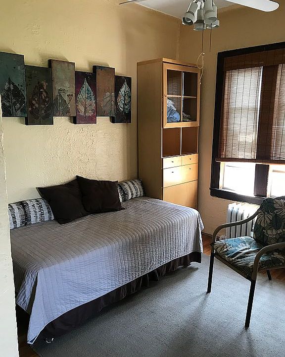 1st image of 49 E Walnut St #2