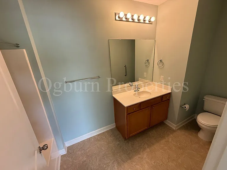 4455 Brassfield Dr #308 — Photo 9