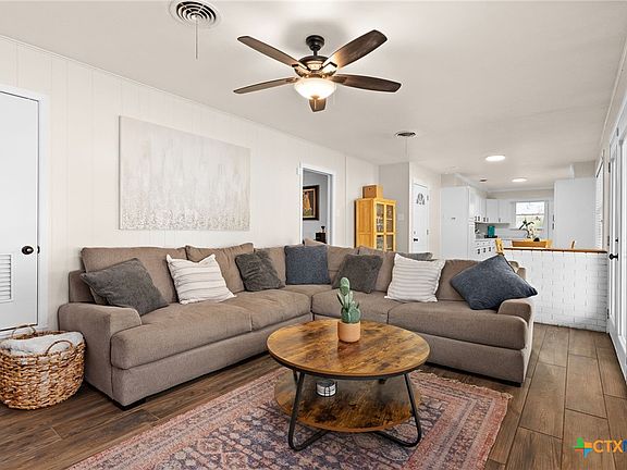 5th image of 3902 Brooklawn Dr