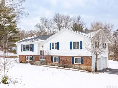 2 Lionel Drive, Simsbury, CT, 06070