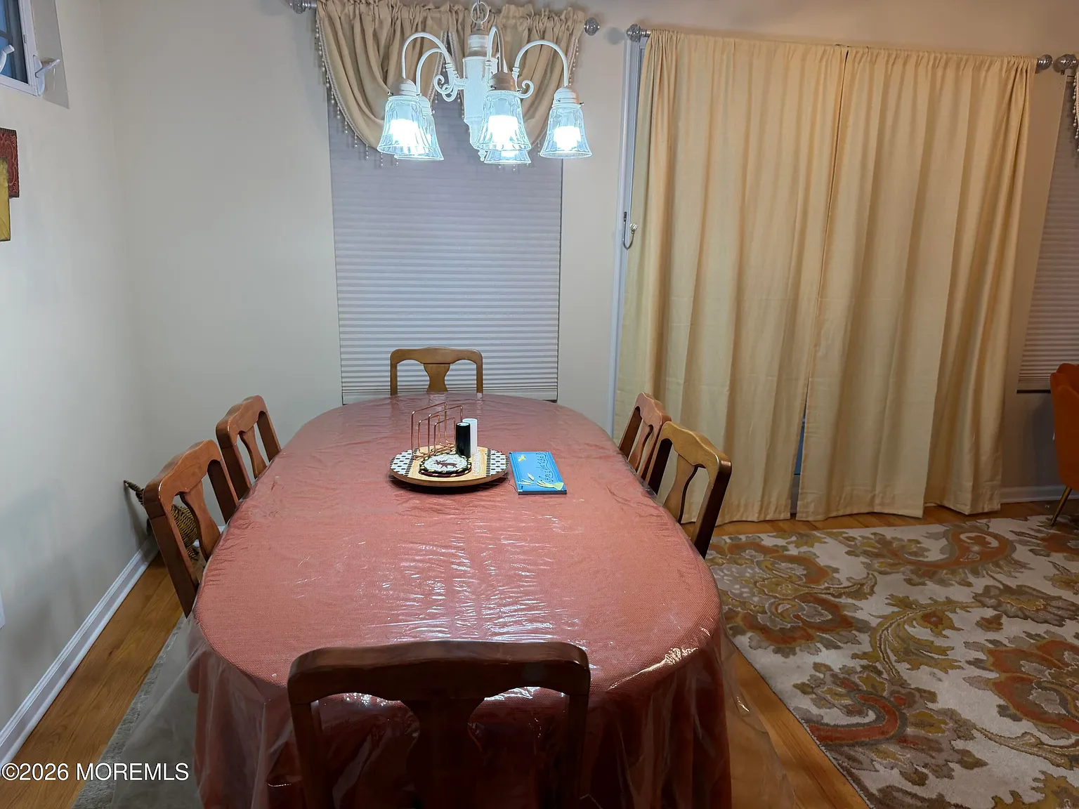 4 bed, 4.5 bath, 1892 sqft, $2,600 — Photo 4