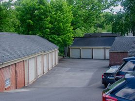 Jericho Manor Apartments