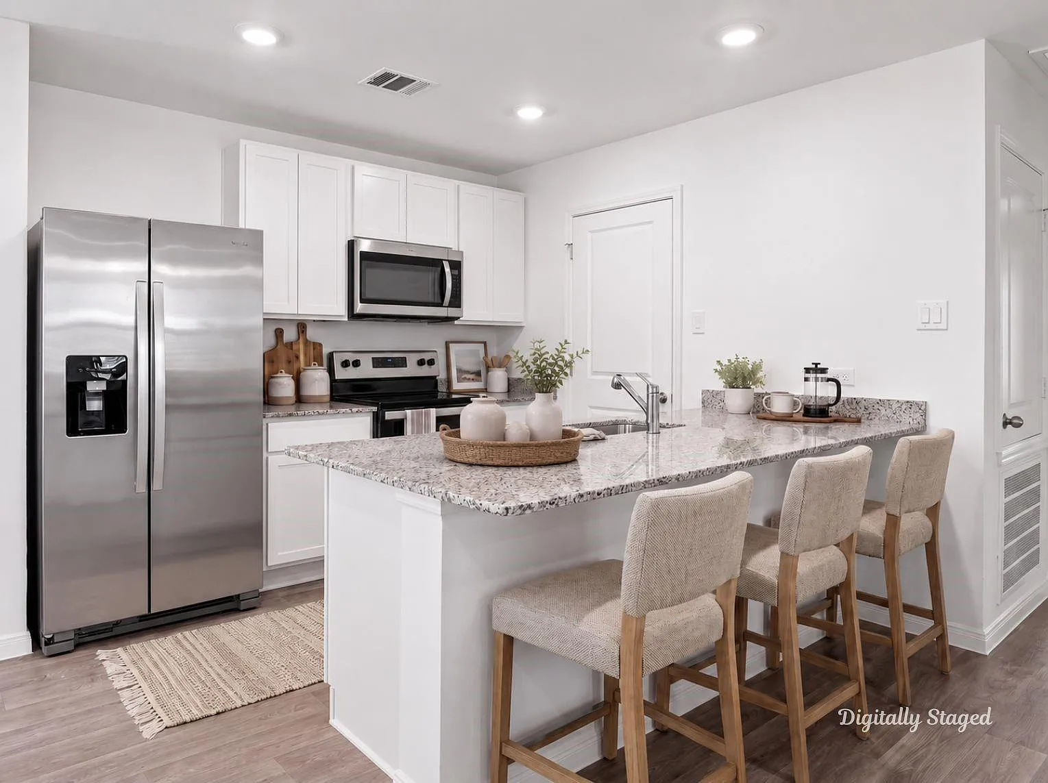 2 bed, 2.0 bath, 813 sqft, $1,400 — Photo 4