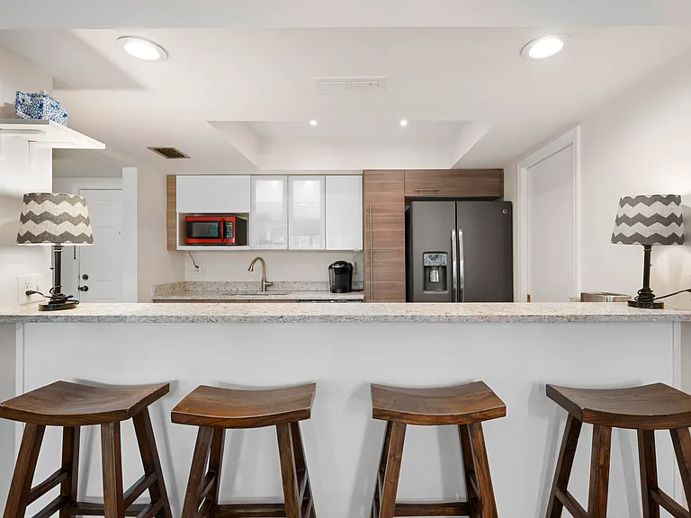 11863 Wimbledon Cir #542 — Photo 3