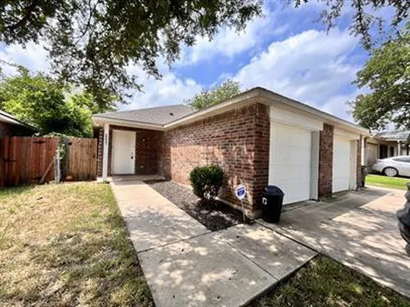 4966 Willie St, Fort Worth, TX 76105