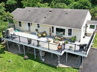 306 W Valley Brook Rd, Califon, NJ 07830