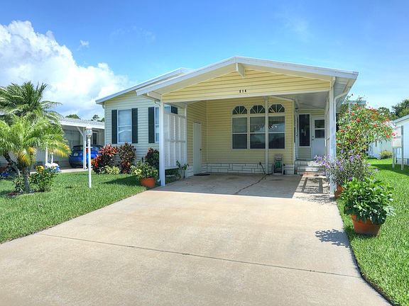 2nd image of 814 Sapodilla Dr
