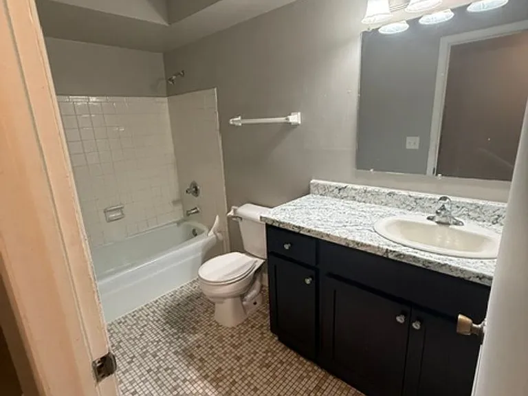 5021 Byrd Ave — Photo 8