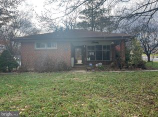 518 S Rolling Rd, Catonsville, MD 21228