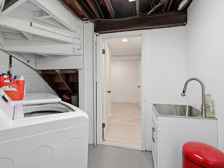 4432 Q St NW — Photo 18