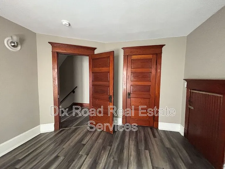 309 Moore St — Photo 21