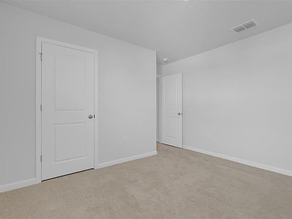 4th image of 1506 Finnigan Cir #1506