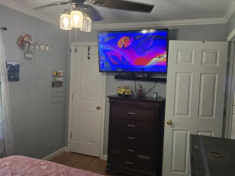 15 Autumn Hill Rd — Photo 3