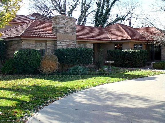 5th image of 1611 W 24th Ave