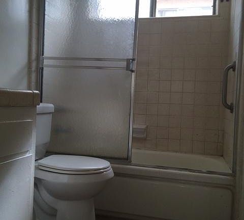 5th image of 14160 Roscoe Blvd APT 5