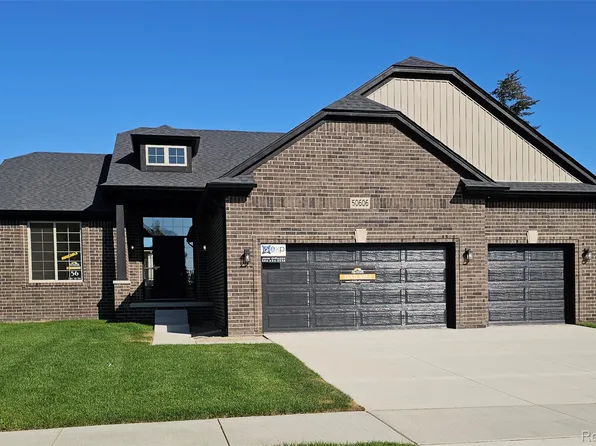 50606 Mistwood Dr, Macomb, MI 48042