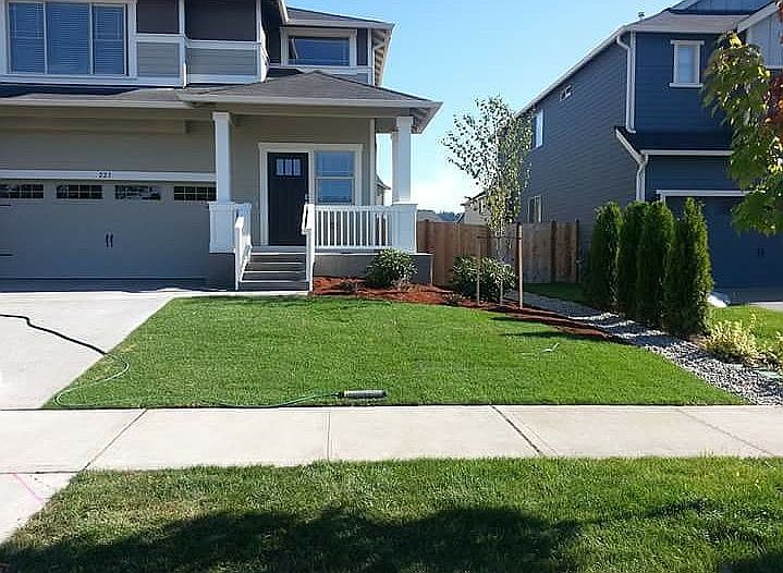 2nd image of 223 Coyote Dr