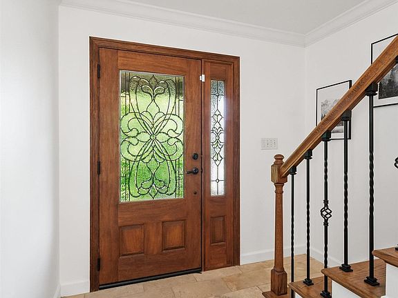 5th image of 4837 Clairmont Ave S