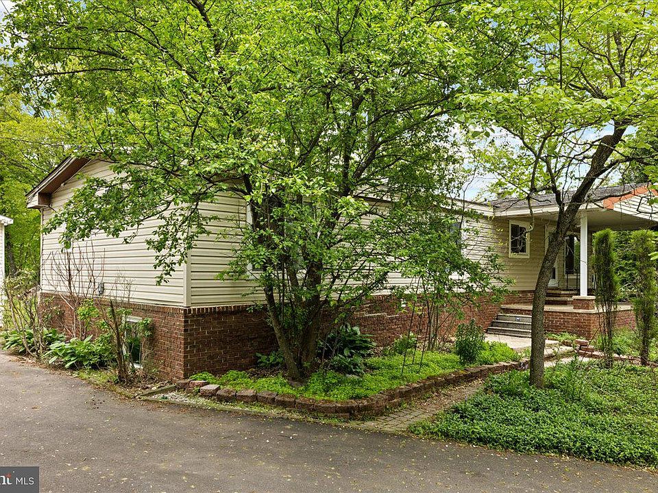 2409 Diamond St, Sellersville, PA 18960 Zillow