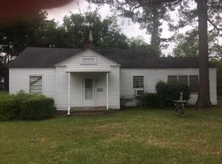 113 Perry St, Andalusia, AL 36420