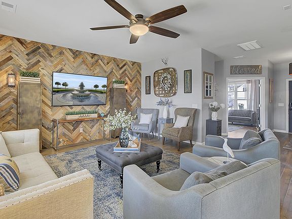3rd image of 452 Sanctuary Park Dr