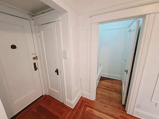 3rd image of 86-05 Forest Pkwy #B9