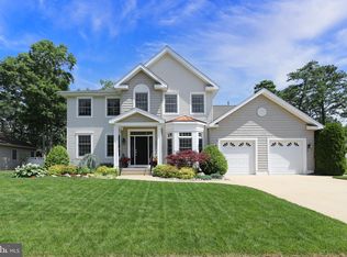 216 Castle Pine Dr, Egg Harbor Township, NJ 08234