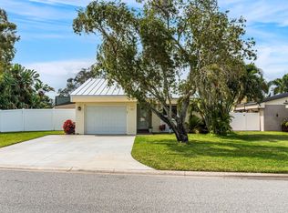 374 Timberlake Dr, Melbourne, FL 32940