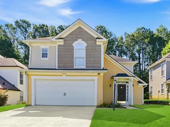 3240 Saint James Pl, Lawrenceville, GA 30044
