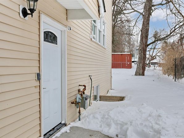 160 Saddle River Rd #B