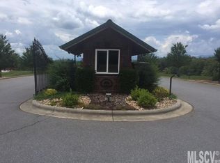 1022 Table View Dr, Morganton, NC 28655