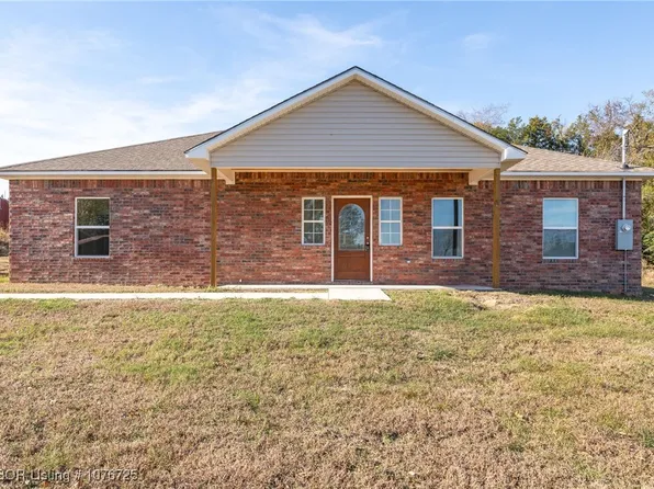 3823 White House Ln, Van Buren, AR 72956
