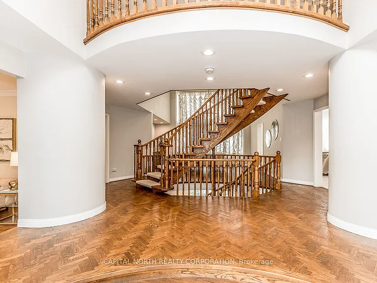 4 Prescott Ct — Photo 3