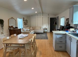 8645 SE 156th Ave #A, Happy Valley, OR 97086