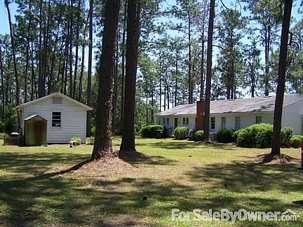 3rd image of 19451 Valdosta Hwy