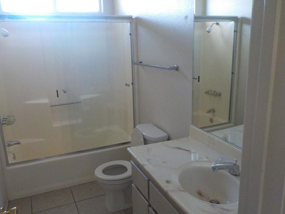 2nd image of 7139 Palo Alto Ave APT 2
