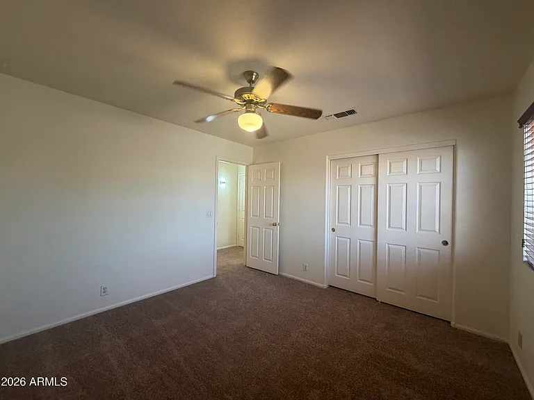 908 N Gregory Pl — Photo 22
