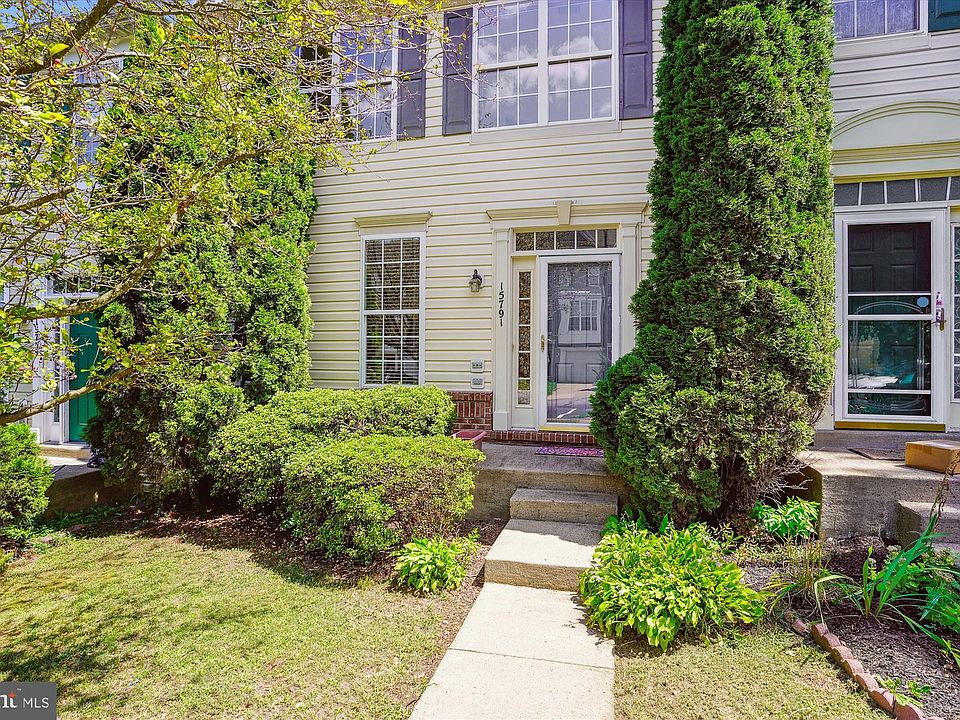 1st image of 15791 Barcelona Ct