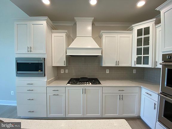 5th image of 26015 Milby Cir
