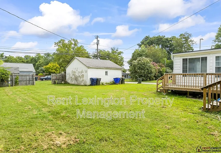 541 Sheridan Dr #1 — Photo 20